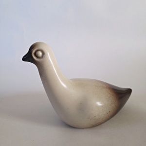 Vintage Howard Pierce Pottery Dove or Pigeon